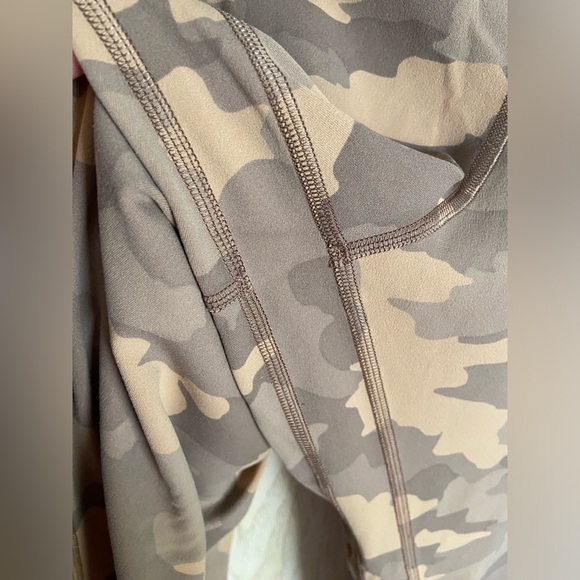 lululemon Align High-Rise Pant with Pockets 25 Camo Beige Size 18 - Picture 3 of 9